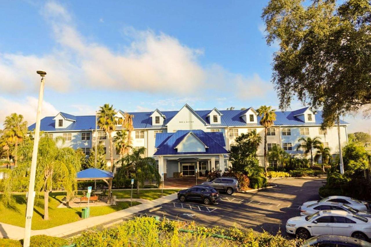 Seffner Inn And Suites Eksteriør billede