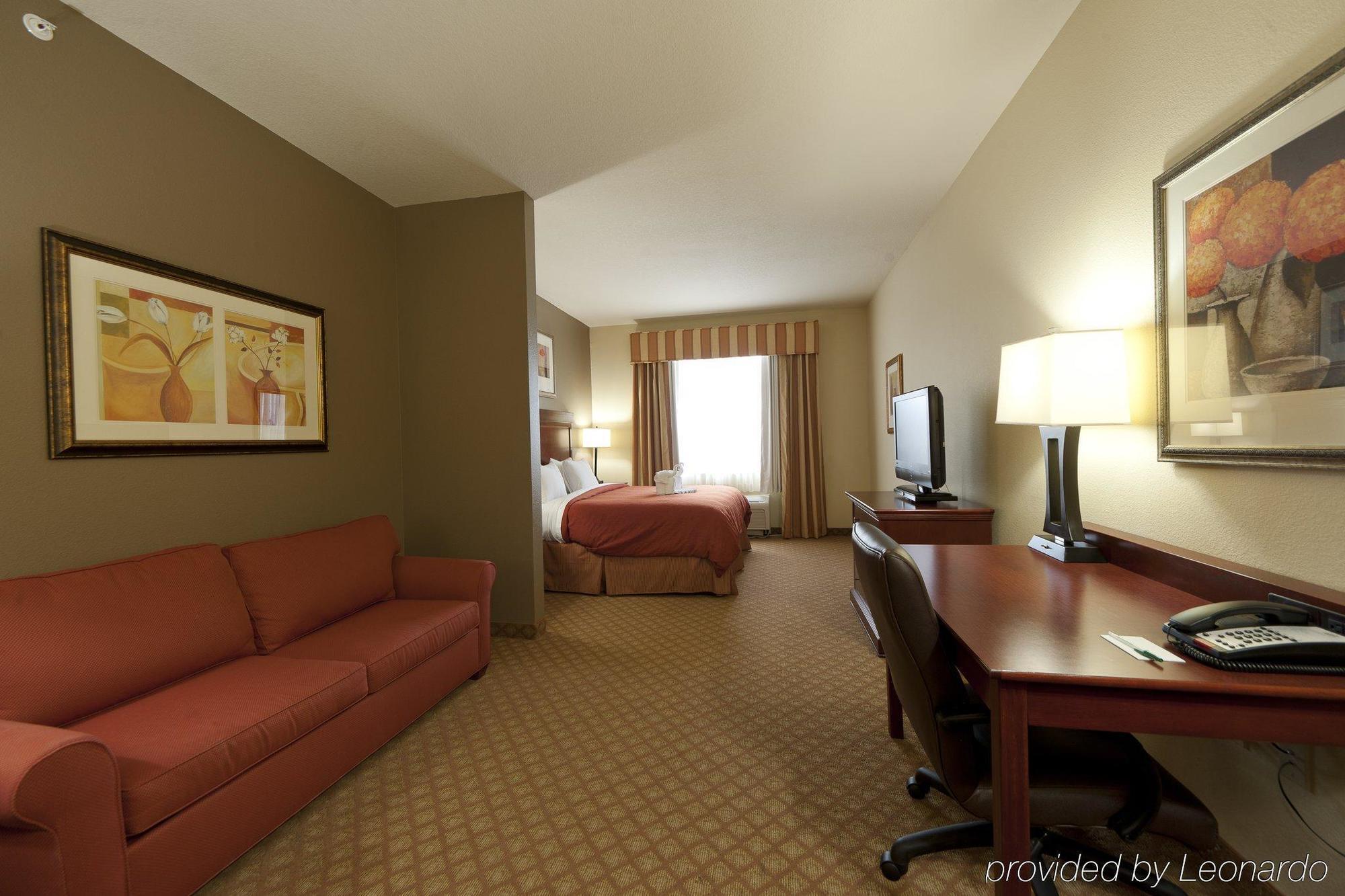 Seffner Inn And Suites Værelse billede