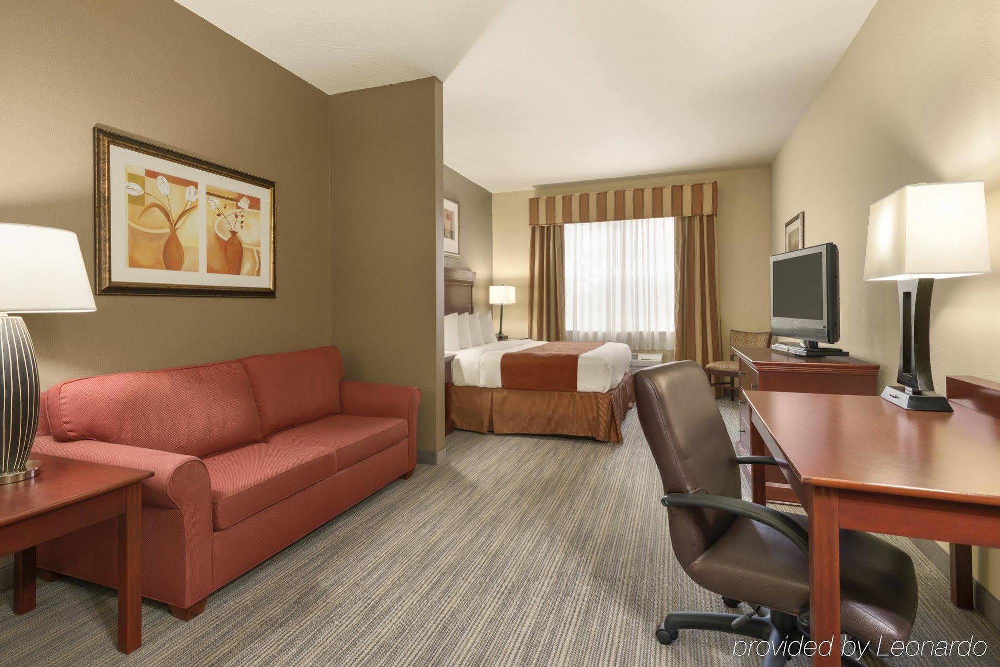 Seffner Inn And Suites Eksteriør billede