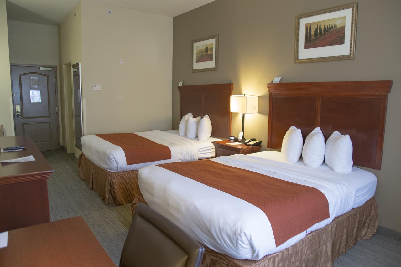 Seffner Inn And Suites Eksteriør billede